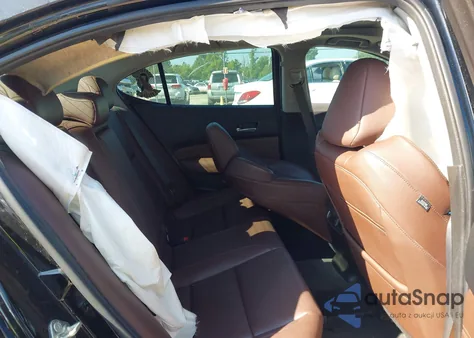 2017 Acura Tlx from USA, damaged, VIN 19UUB1F30HA008531